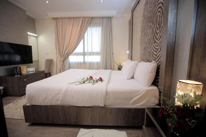 Cairo Taj Dokki Hotels Suites image