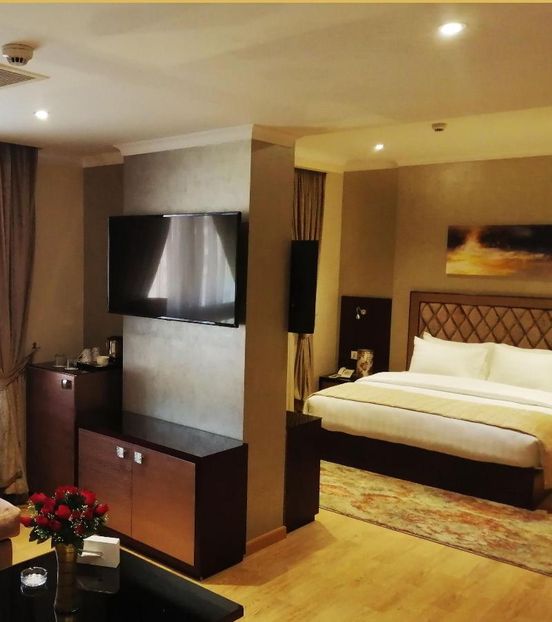 Cairo Taj Dokki Hotels Suites image