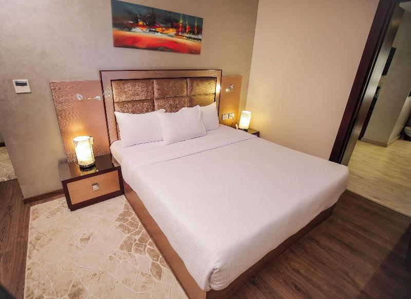 Cairo Taj Dokki Hotels Suites image