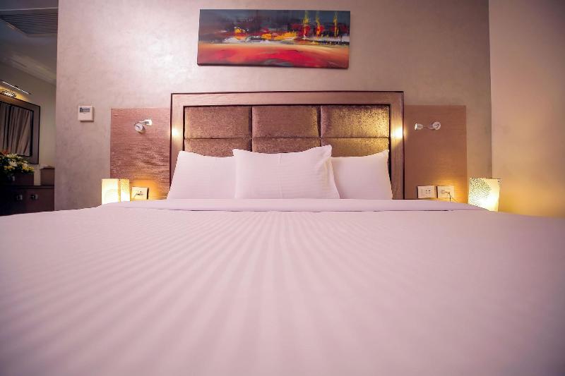 Cairo Taj Dokki Hotels Suites image