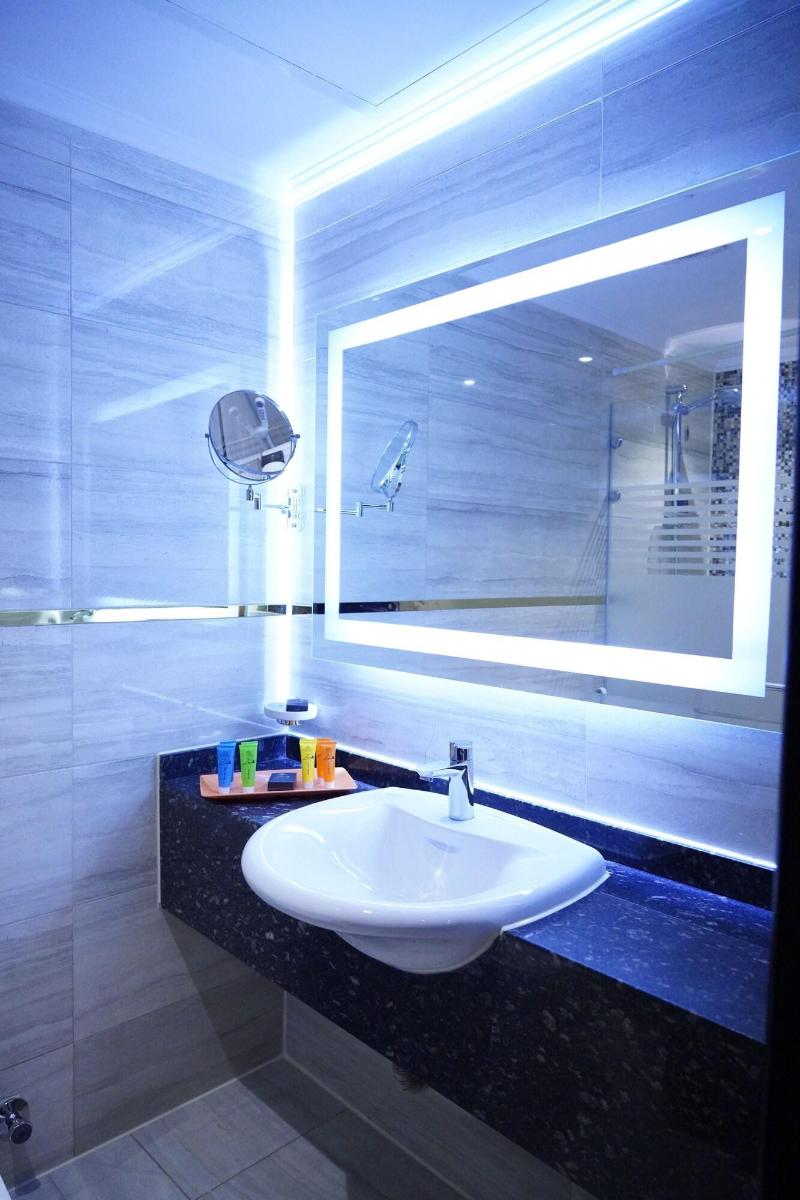 Cairo Taj Dokki Hotels Suites image
