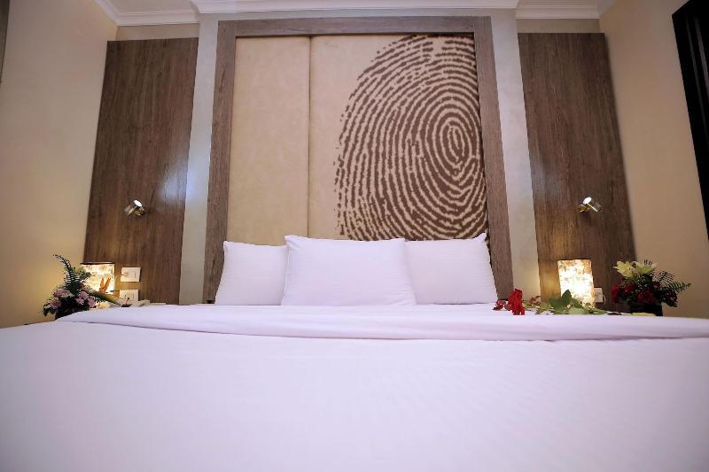 Cairo Taj Dokki Hotels Suites image