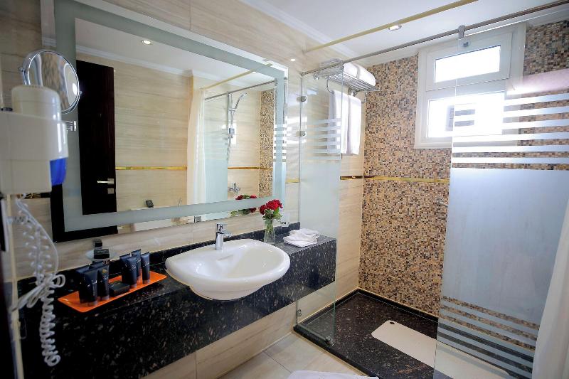 Cairo Taj Dokki Hotels Suites image