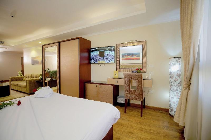 Cairo Taj Dokki Hotels Suites image