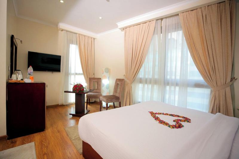 Cairo Taj Dokki Hotels Suites image