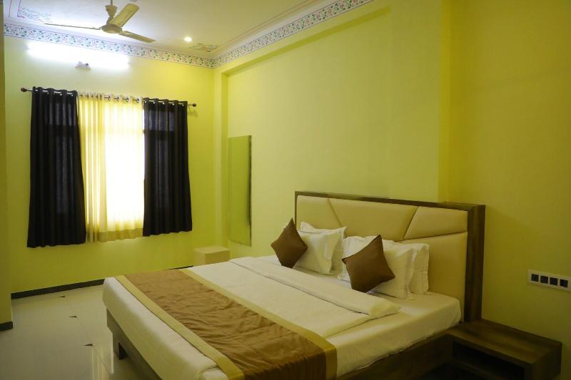 Shiv Ashray Resort image