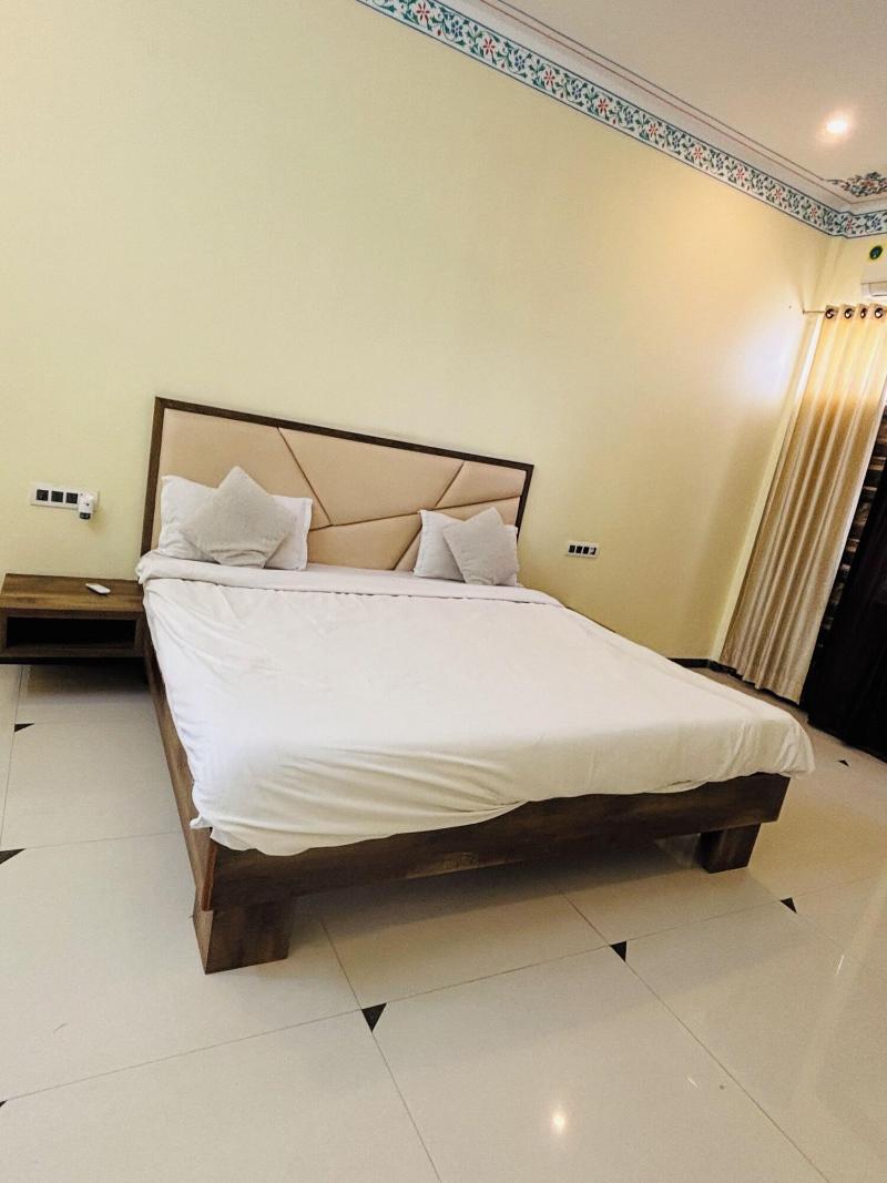 Shiv Ashray Resort image