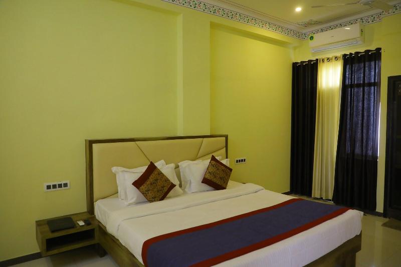 Shiv Ashray Resort image