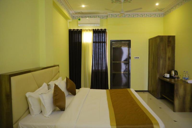 Shiv Ashray Resort image