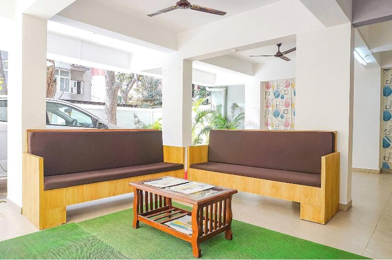 Hotel Sai Inn Executive image
