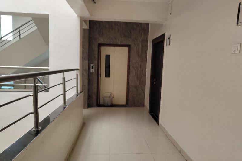 Hotel Sai Inn Executive image