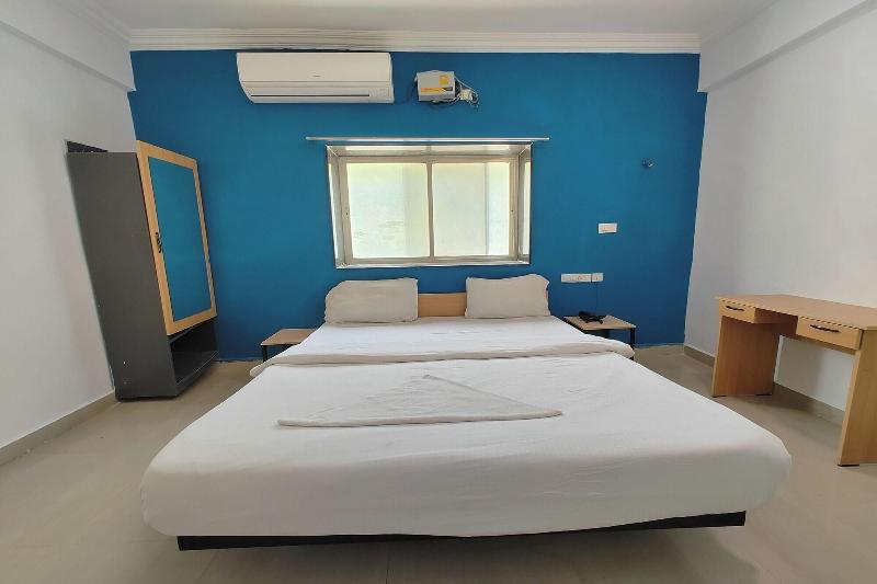 Hotel Sai Inn Executive image