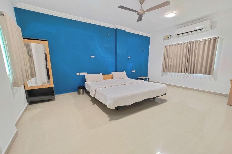 Hotel Sai Inn Executive image