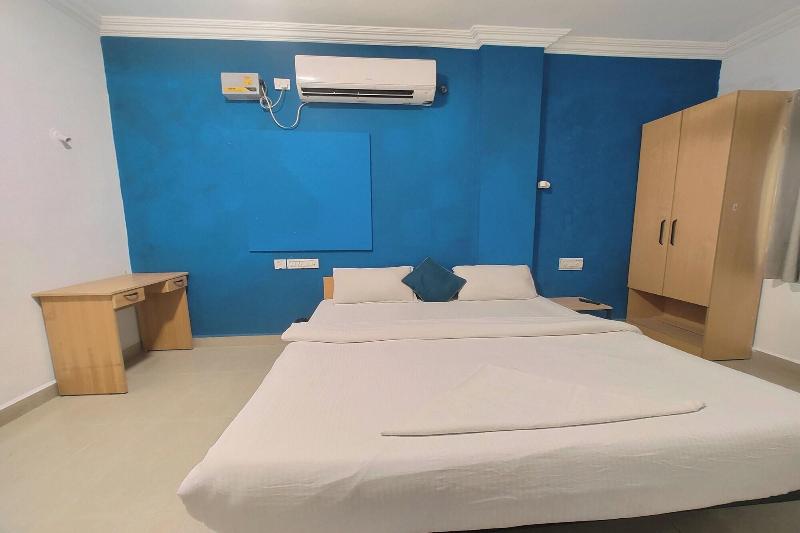Hotel Sai Inn Executive image