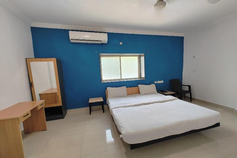 Hotel Sai Inn Executive image