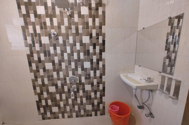 Hotel Sai Inn Executive image