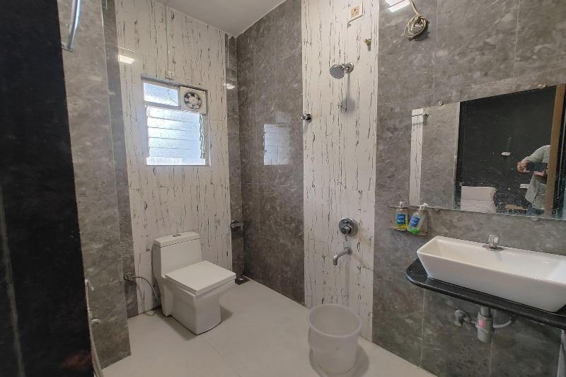Hotel Sai Inn Executive image