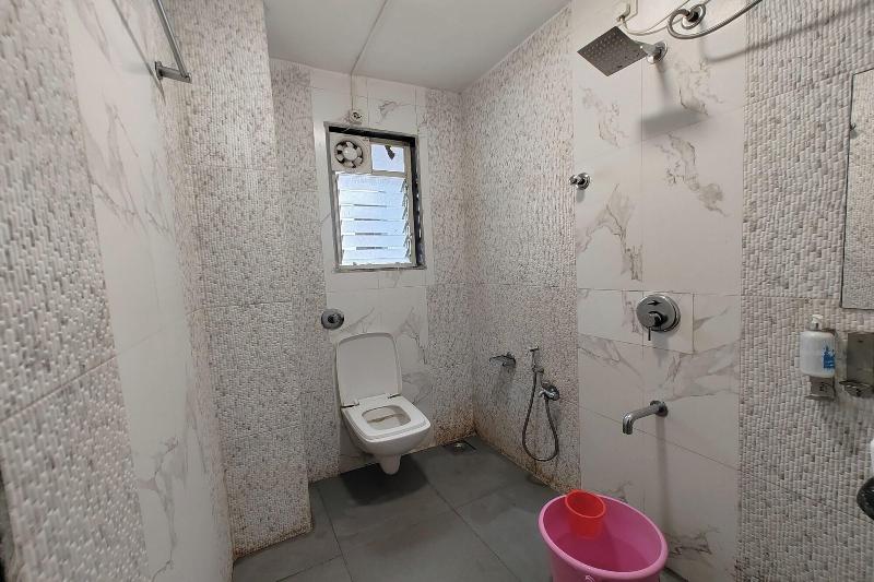 Hotel Sai Inn Executive image