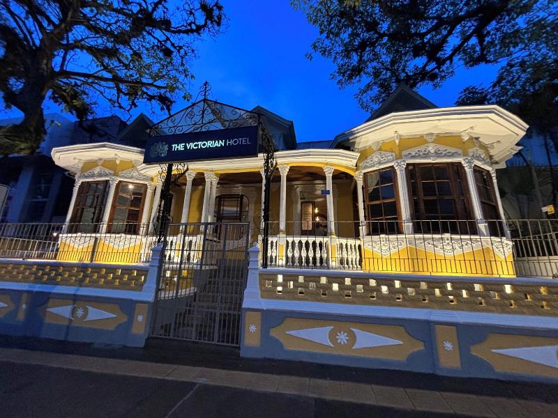The Victorian Hotel Cr image