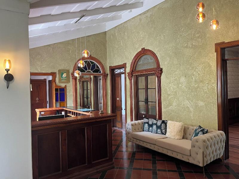 The Victorian Hotel Cr image