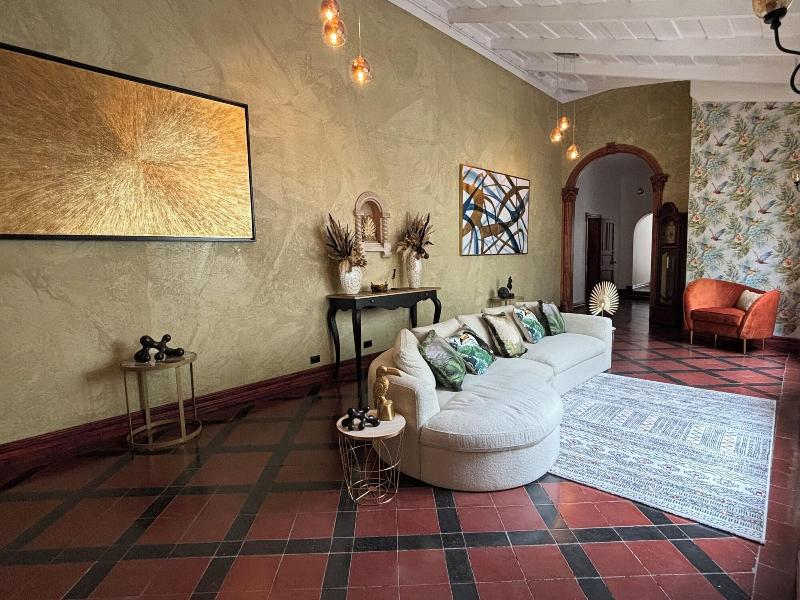 The Victorian Hotel Cr image