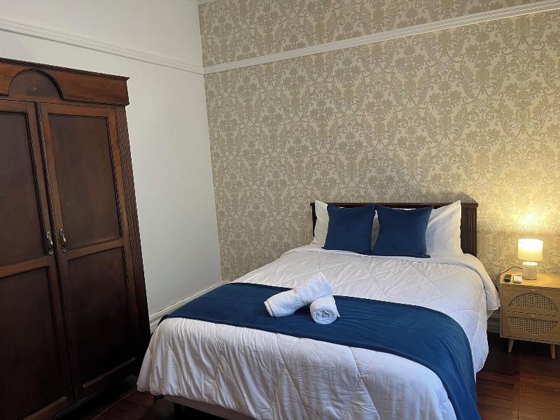 The Victorian Hotel Cr image