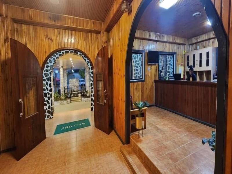 Mcroyal Hotel image