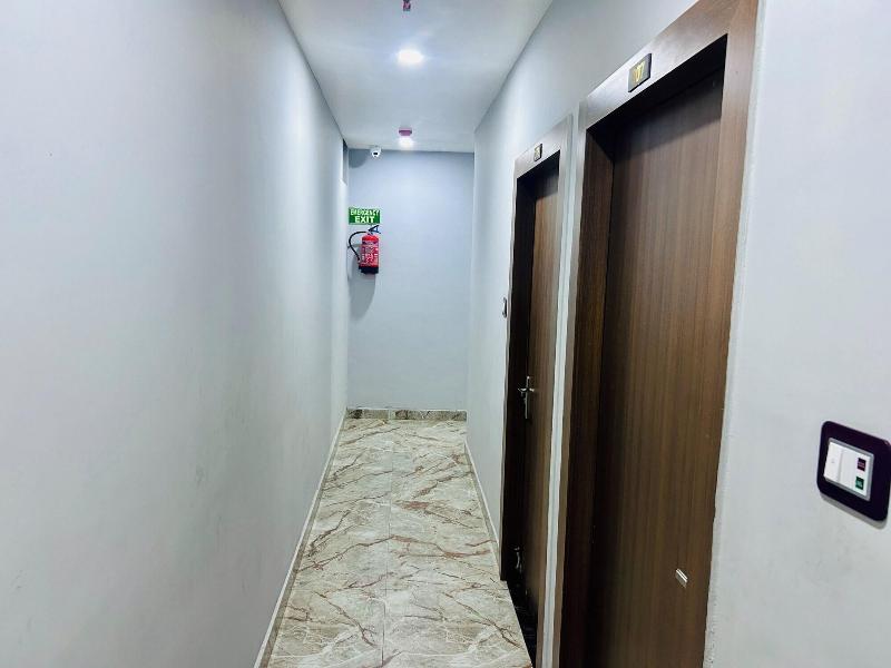 Hotel Dwarka Palace