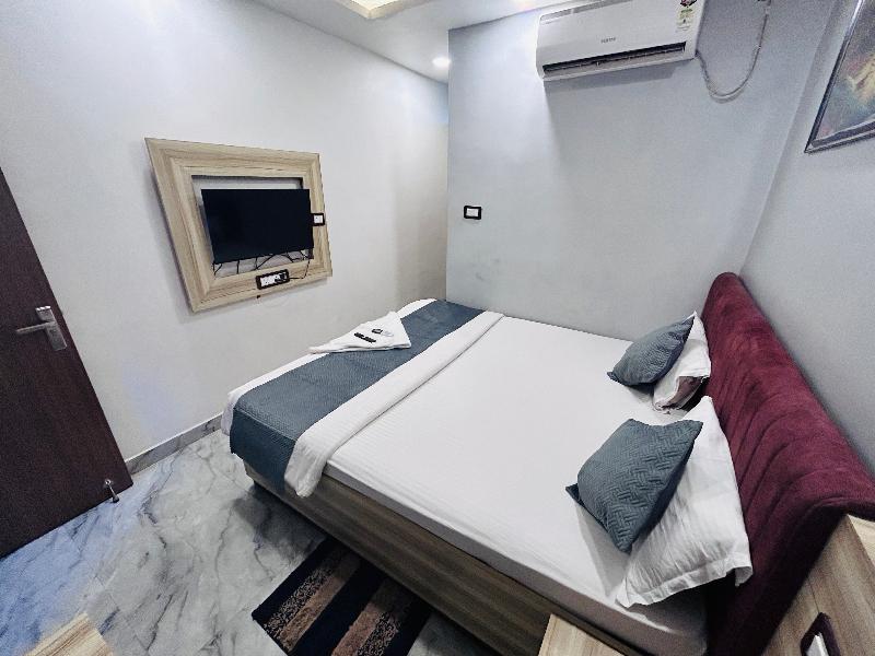 Hotel Dwarka Palace image 6