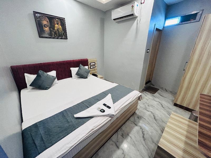 Hotel Dwarka Palace image 4