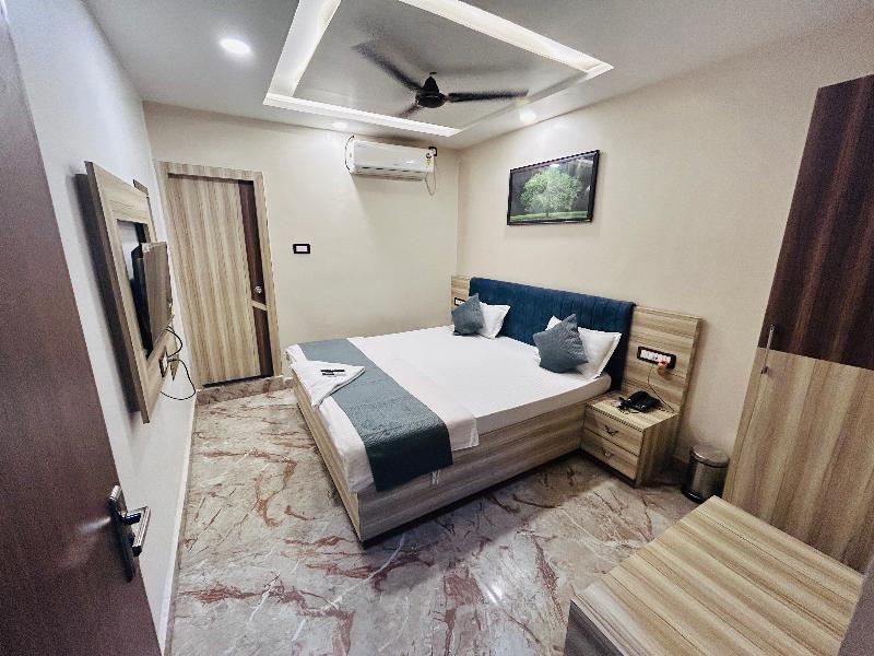 Hotel Dwarka Palace image