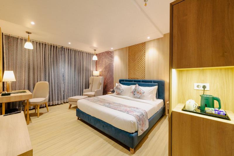 Signature Hotel image