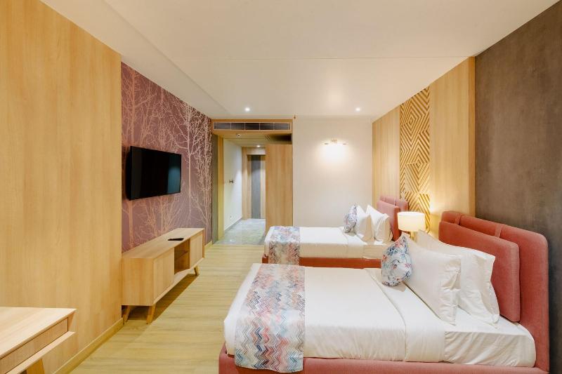 Signature Hotel image
