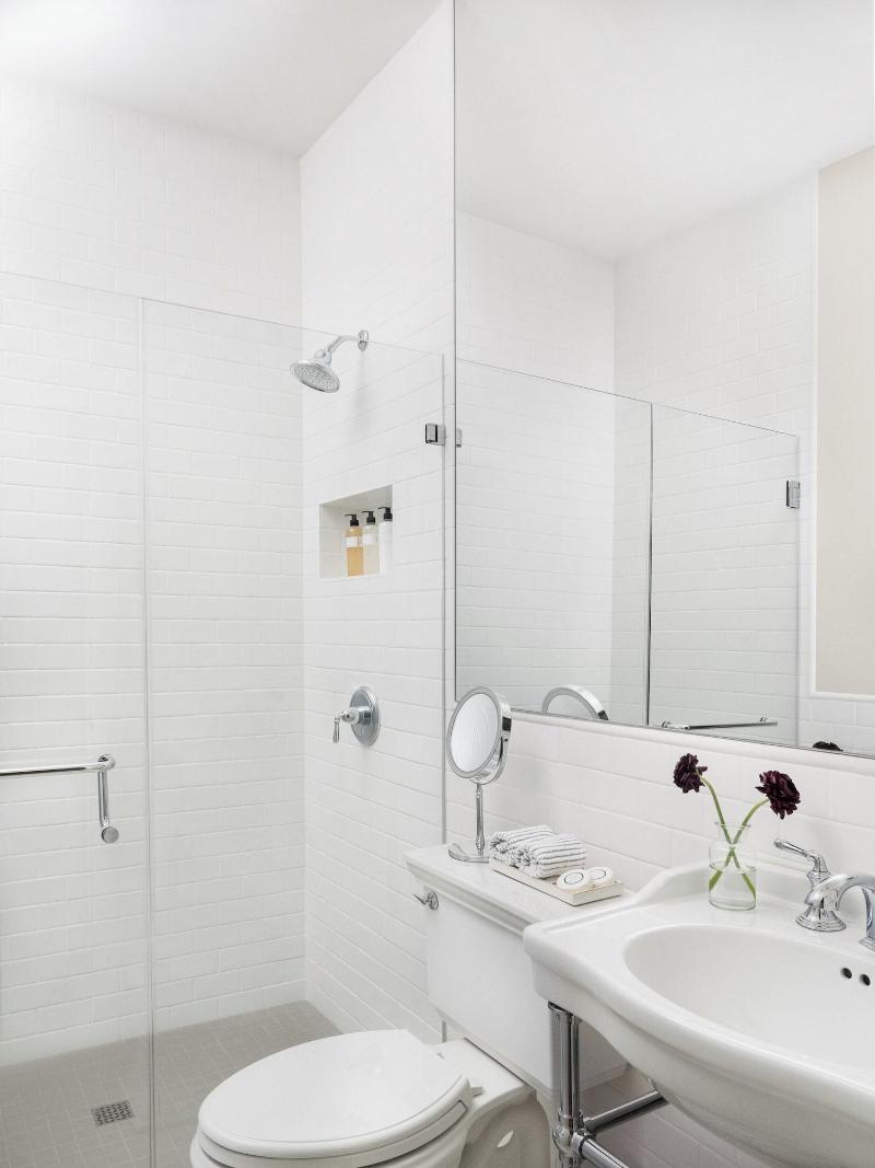 1313 West Luxury Boutique Hotel image