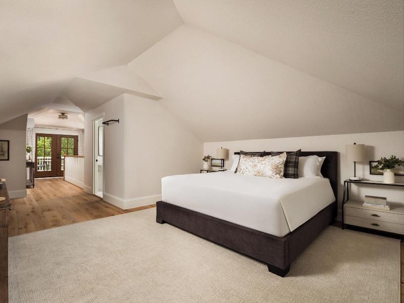 1313 West Luxury Boutique Hotel image