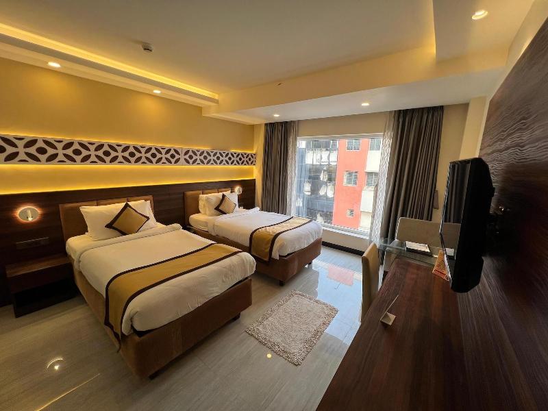 Double or Twin PREMIUM QUEEN BED