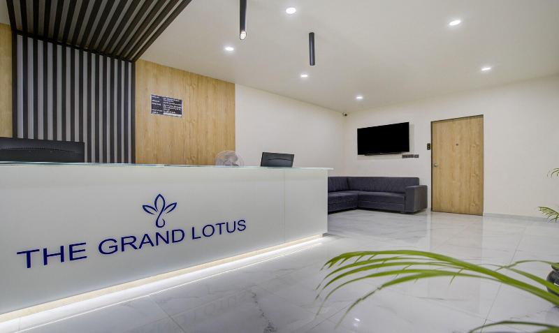 Treebo Grand Lotus