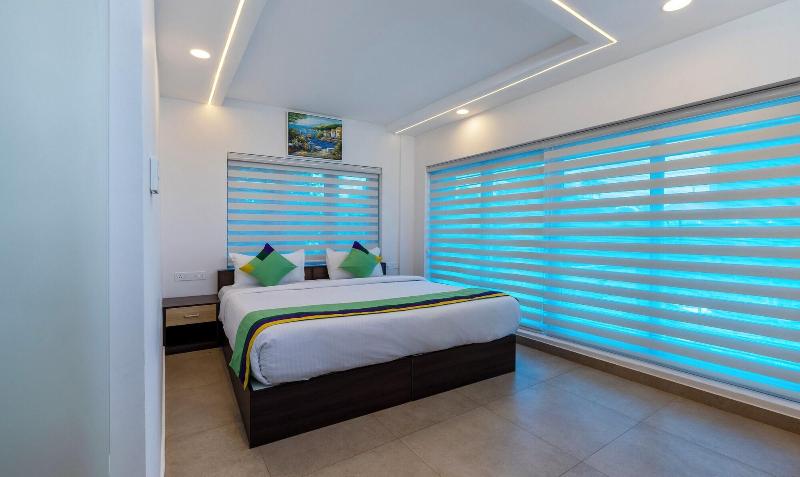 Treebo Vsaffron Regency Punnamada Lake image