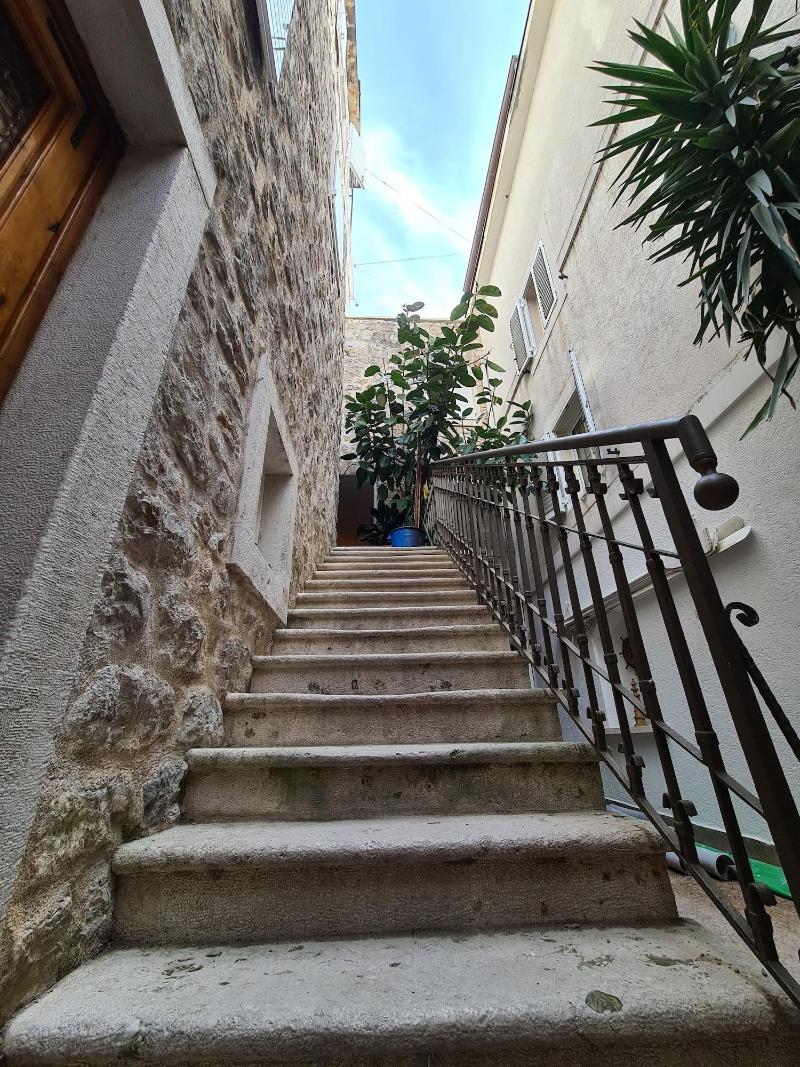 Beatrix Suites Budva Old Town image