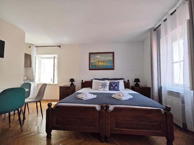Beatrix Suites Budva Old Town image