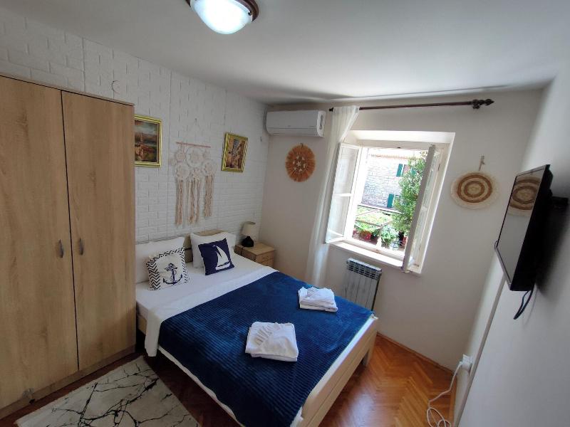 Beatrix Suites Budva Old Town image