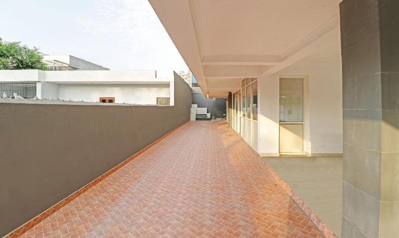 Treebo Grand Town House image