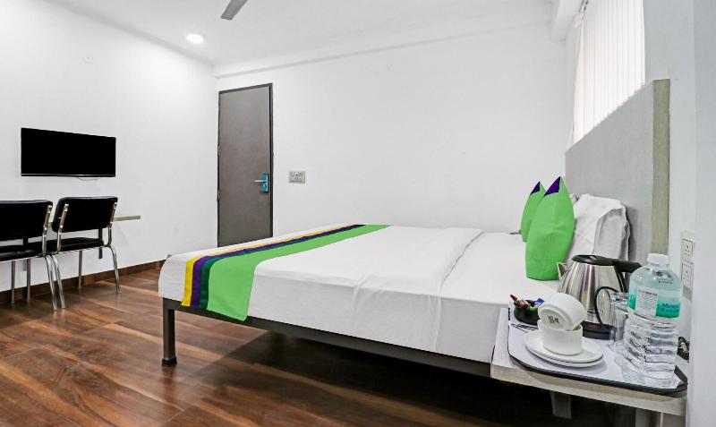 Treebo Grand Town House image