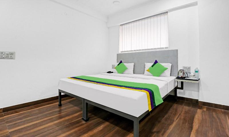 Treebo Grand Town House image