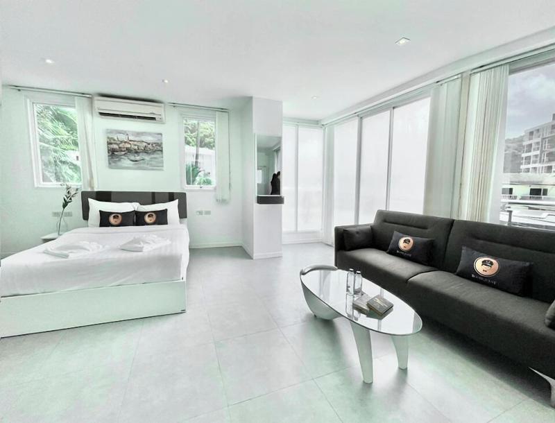 Roomquest Utopia Kata And Residence image