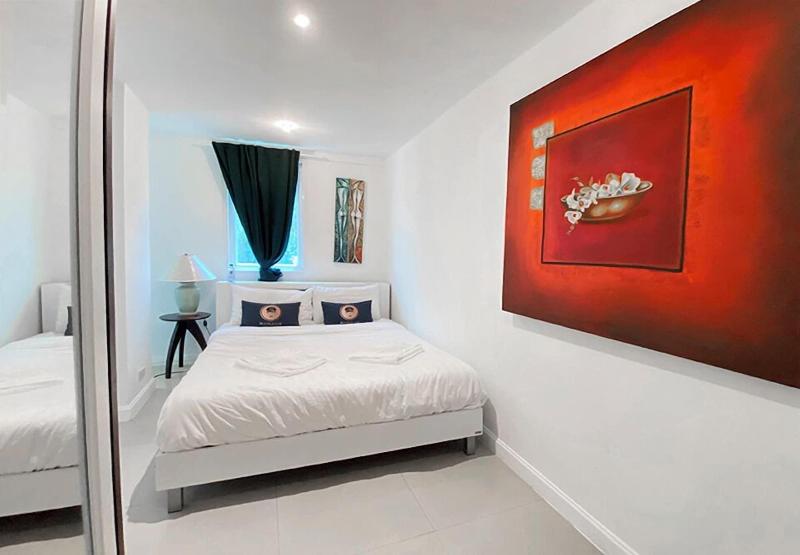Roomquest Utopia Kata And Residence image