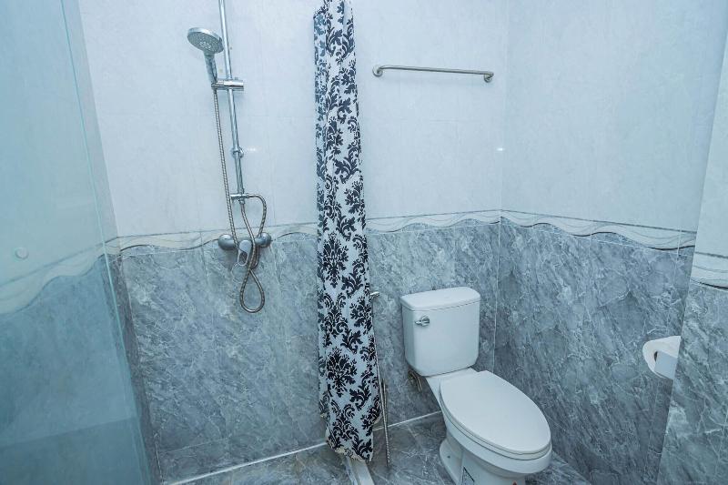Roomquest Utopia Kata And Residence image