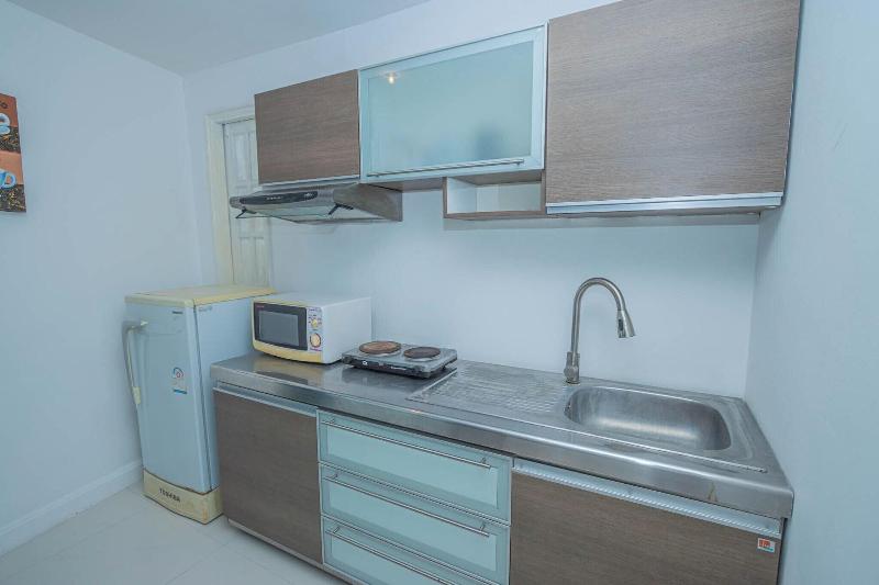 Roomquest Utopia Kata And Residence image