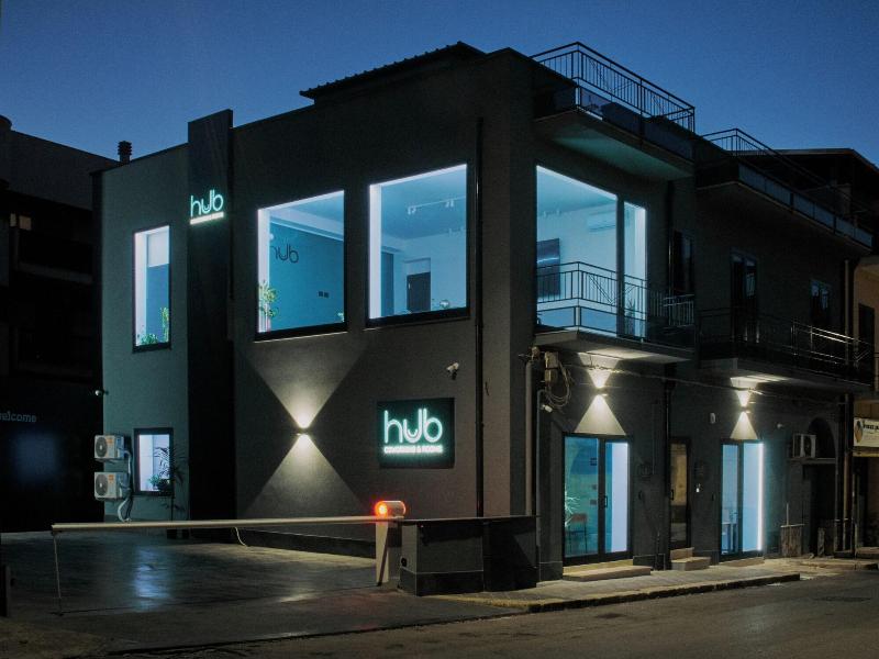 Hub Rooms image
