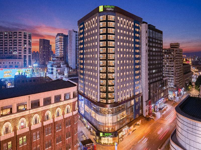 Holiday Inn Express Dalian City Center